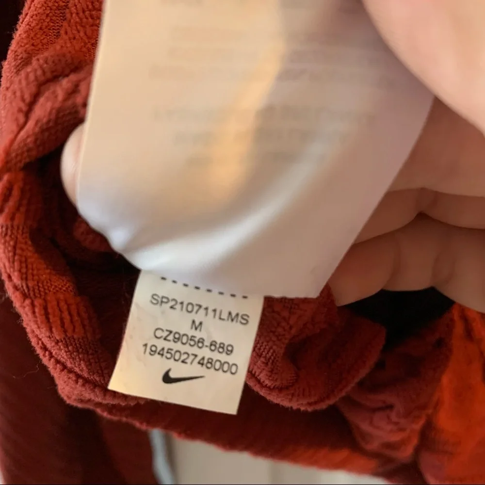 Men’s Nike Trail Dri-Fit Red/Orange Long Sleeve Shirt M - Picture 9 of 12